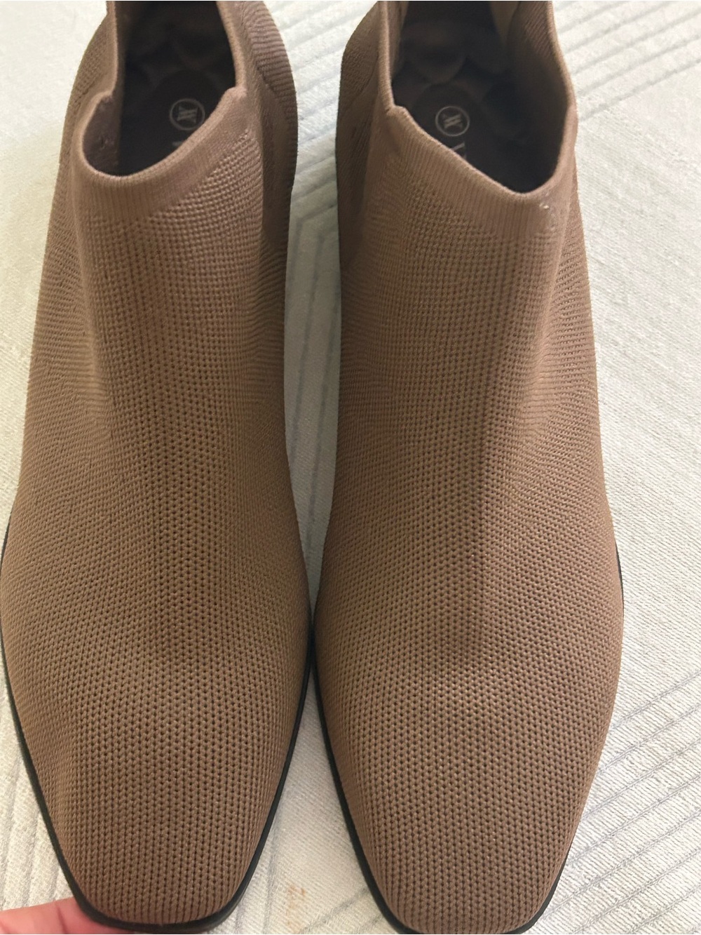 Vivaia Ryan square toe boot